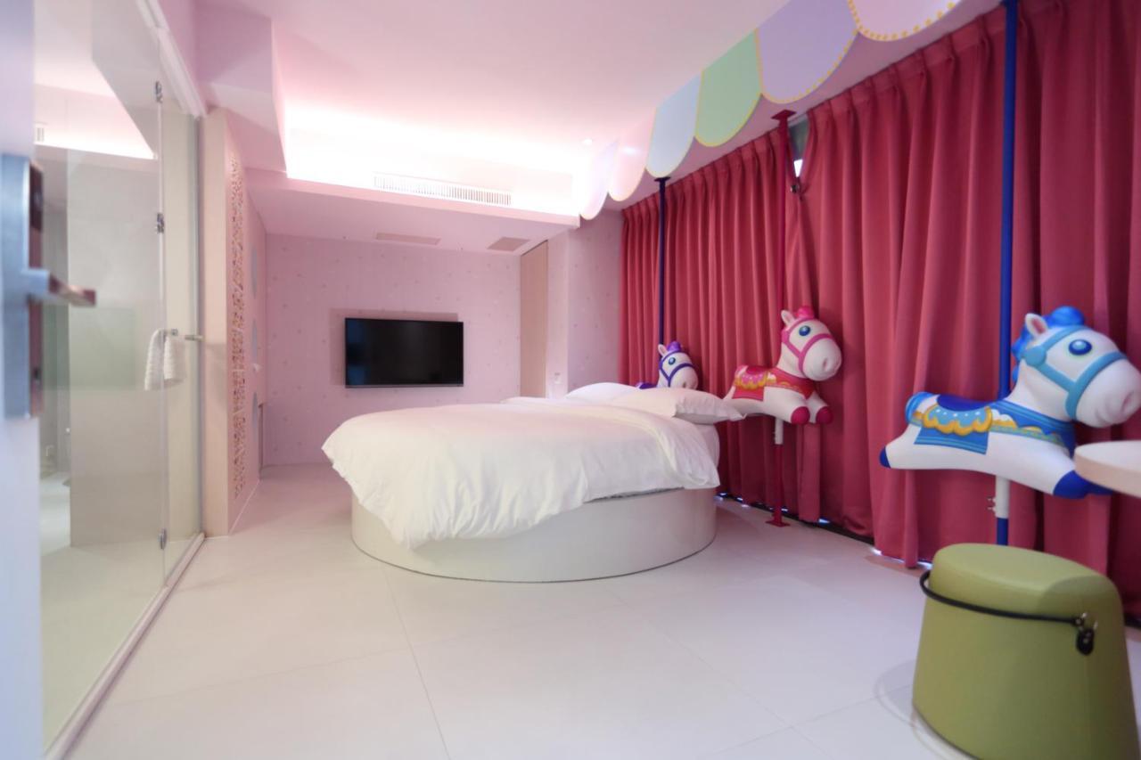 The Fantasy Apartment Hualien City Δωμάτιο φωτογραφία